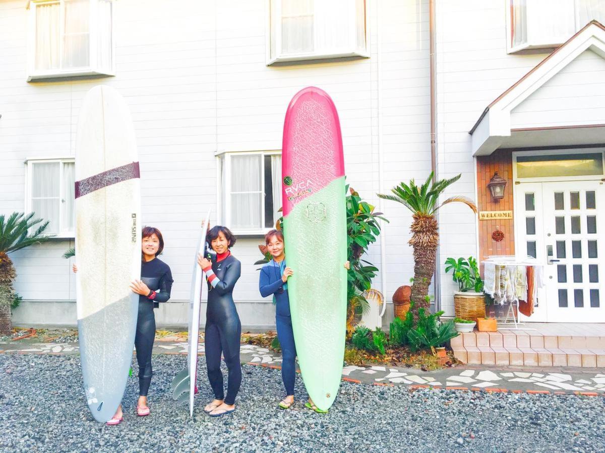 Beach Side Inn Shirahama Сімода Екстер'єр фото